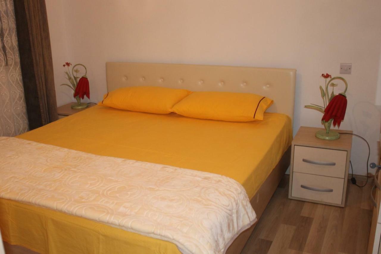 Hotel Kings Apartments Bajram Curri Extérieur photo